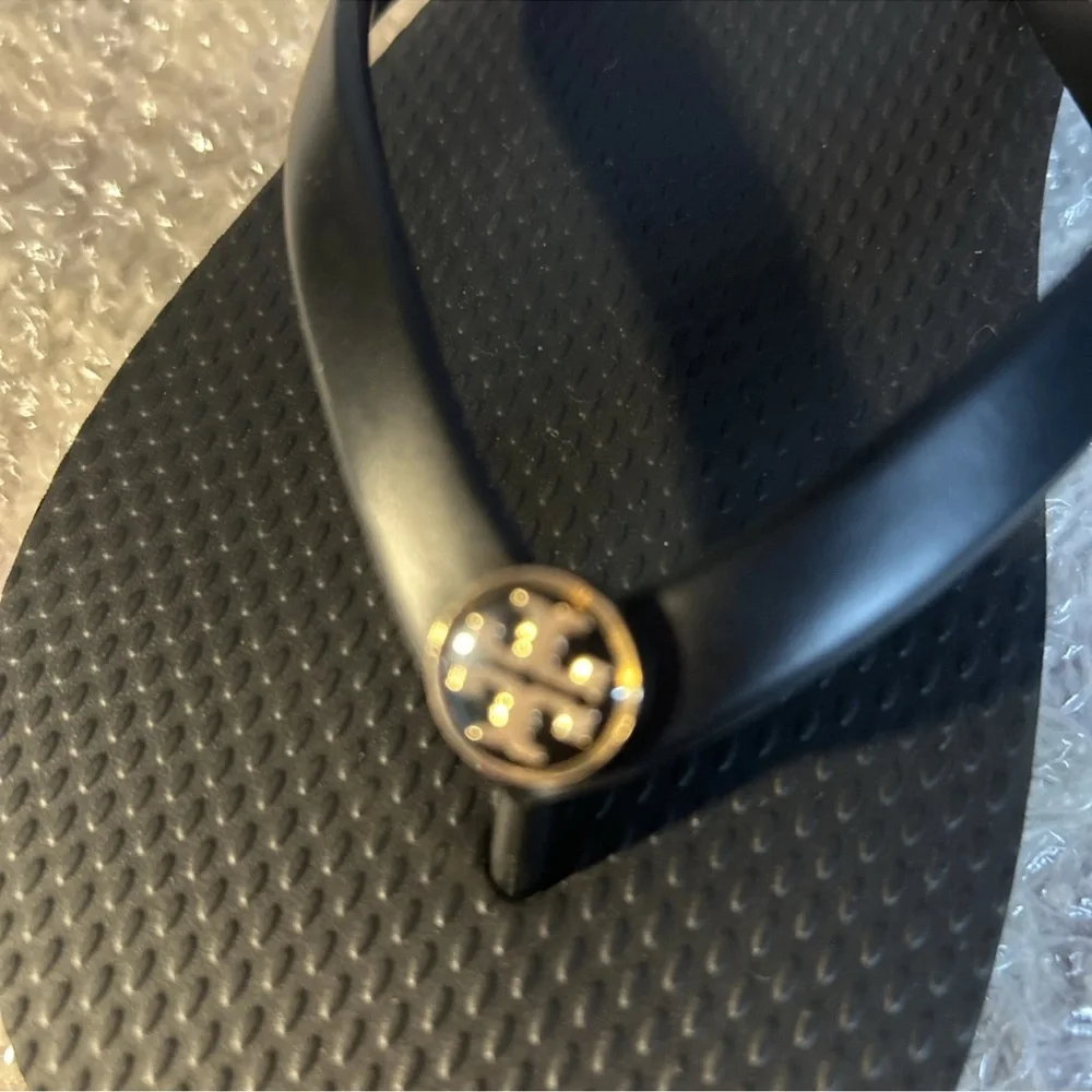New Tory Burch Black Flip Flops_5